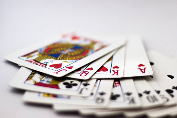 prize hk roulette table in-game betting interface with chip selection